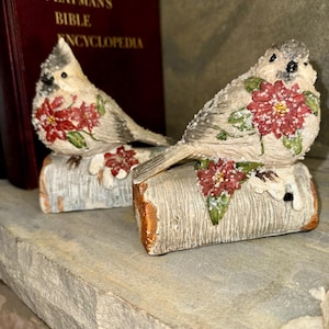 Christmas Blue Jay Pair Resin Bird Tweet Box Musical Holiday Decor