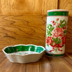 vintage vase et bol en porcelaine Lefton roses de Noël houx et ruban bibelot bourgeon vase Lefton poterie lot de 2 B4F