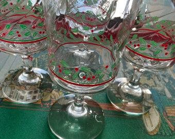 Christmas Hollyberry Stemmed Wine/Water Goblets Set Of 4 