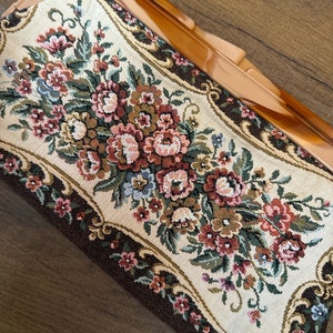 Vintage Tapestry Clutch VKK Hong Kong Earthy Floral Caramel Tortoise Shell Kiss Lock Closure Boho Purse Formal Evening Bag T3 Read Detail