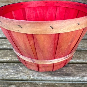 Vintage Apple Picking Basket Red Green Trim Gathering Farmer’s Market Basket Bin Picnic Basket Farmhouse Rustic Beach Decor