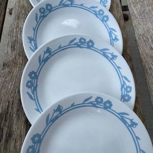 Corelle Cornsilk Pattern Bread Butter Plates Vintage Corelle Dessert Plates Blue  Yellow Flowers, Set of 4 #T18 READ DETAIL