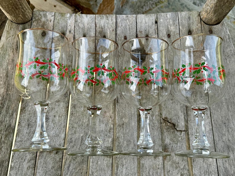 Vintage Libbey Christmas Wine Glasses Holly Berry Pattern Faceted Stem