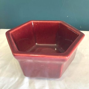 Vintage Haeger USA Pottery Hexagon Bowl Deep Red | MCM Ceramic Planter