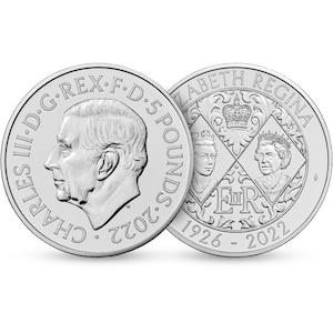 Queen Elizabeth II Memorial  5 Pound Brilliant Uncirculated Coin 2022