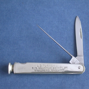 Vintage Pipe Smoker’s Advertising Pocket Tool by Harrison Fisher of Sheffield
