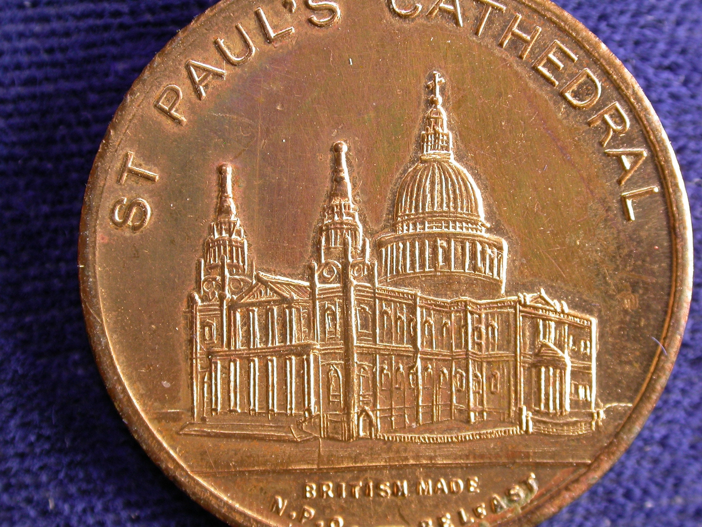 大英帝国博覧会 1924年　ロンドン　記念銅メダル British Empire Exhibition 1924 Brass Souvenir Medal With St