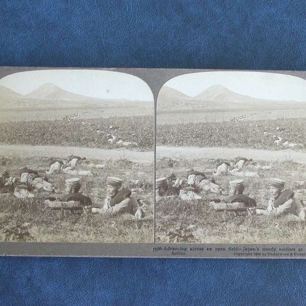 Japanese Soldiers Advancing at Port Arthur (1905) on Photographic Stereo View Card