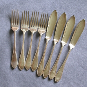 Silver-Plated Fish Cutlery – Four Vintage Pairs by Dixon of Sheffield