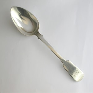 Heavy Hallmarked Regency Era Silver ‘Fiddle’ Pattern Serving Spoon - Morris & Michael Emanuel, London 1826