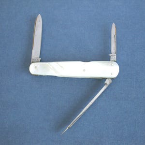 Antique Folding Multi-Tool with Mother of Pearl Scales – Joseph Westby, Sheffield