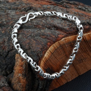 Bracelet chaîne en argent sterling | Conception élégante de lien | Bijoux faits main pour homme et femme | Cadeau d&#39;anniversaire parfait | Conception de chaîne unisexe