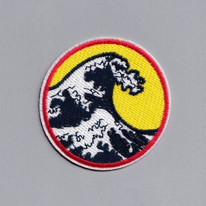 Embroidered Round Great Wave Patch Japan Hokusai Ukiyo-e Art Patch Applique