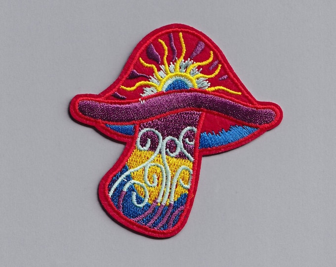 Colourful Psychedelic Magic Mushroom Embroidered Patch for Clothing Iron On Sew On Applique