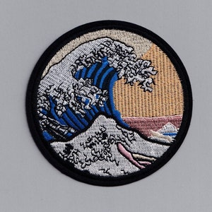 Large Round The Great Wave off Kanagawa Patch Hokusai Iron On Embroidered Patch Fine Classic Ukiyo-e Art