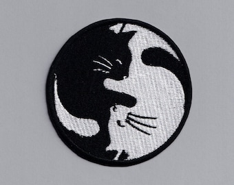 Black White Yin Yang Cat Embroidered Iron On Patch Siamese Cats Applique Patch For Clothing