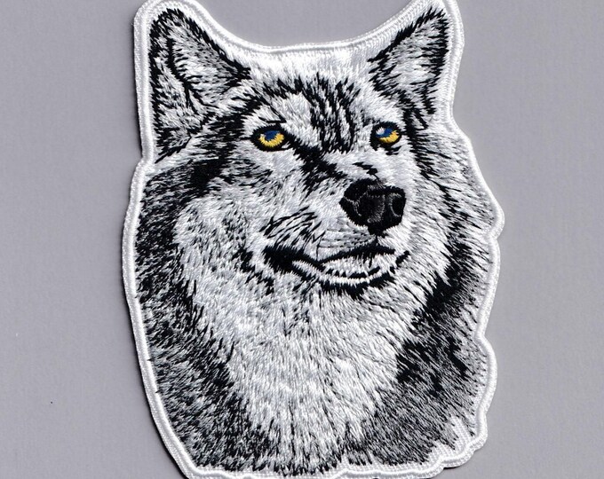 Large Grey Wolf Patch Iron-on Embroidered Wolf Applique Patches