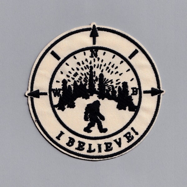 Aplique de parche bordado termoadhesivo 'I Believe' de Bigfoot Sasquatch