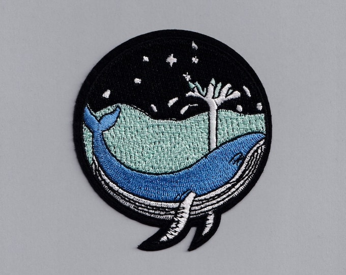 Embroidered Blue Whale Patch Applique Iron on Great Whale Sea Patch