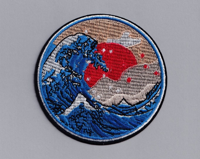 Large The Great Wave off Kanagawa Patch Hokusai Iron On Embroidered  Round Patch Japan Sun