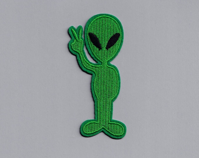 Alien Dude Iron-On Embroidered Patch For Clothing, Bags, Luggage, Martian Patch Applique