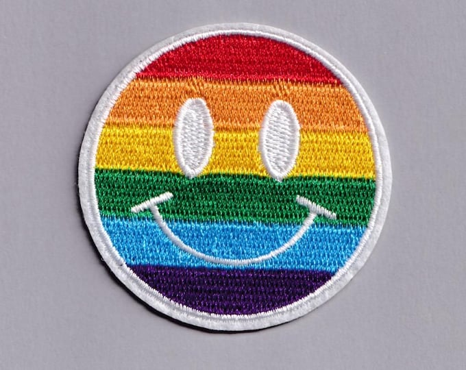 Rainbow Flag Smiley Face Patch Iron-on Embroidered Gay Pride Happy LGBT Applique Gay Smiley Patches Acid House Rave