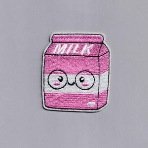 Bonito remendo de caixa de leite rosa bordado a ferro Kawaii Milk Patches