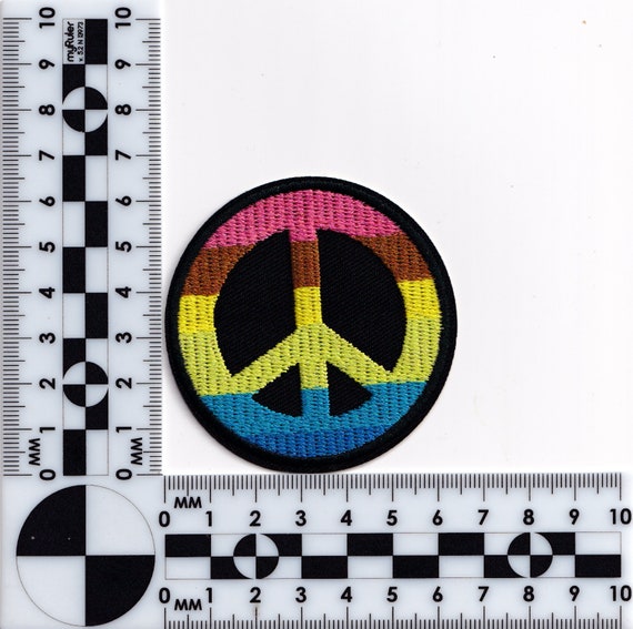 Bandiera Arcobaleno Lgbt A Forma Di Cuore Simbolo Di Rappresentazione Della Gm1482950678 509699842