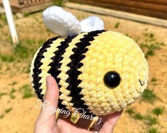 Crochet Bee Plushie | Stuffed Animal