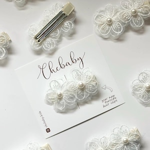 Flower Girl Hair Clip: 2.75&quot; Floral Alligator Clip