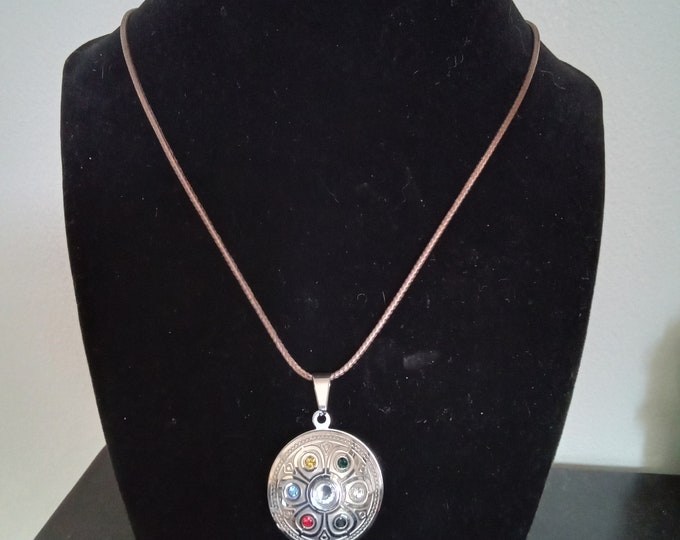Thai Pendant Necklace