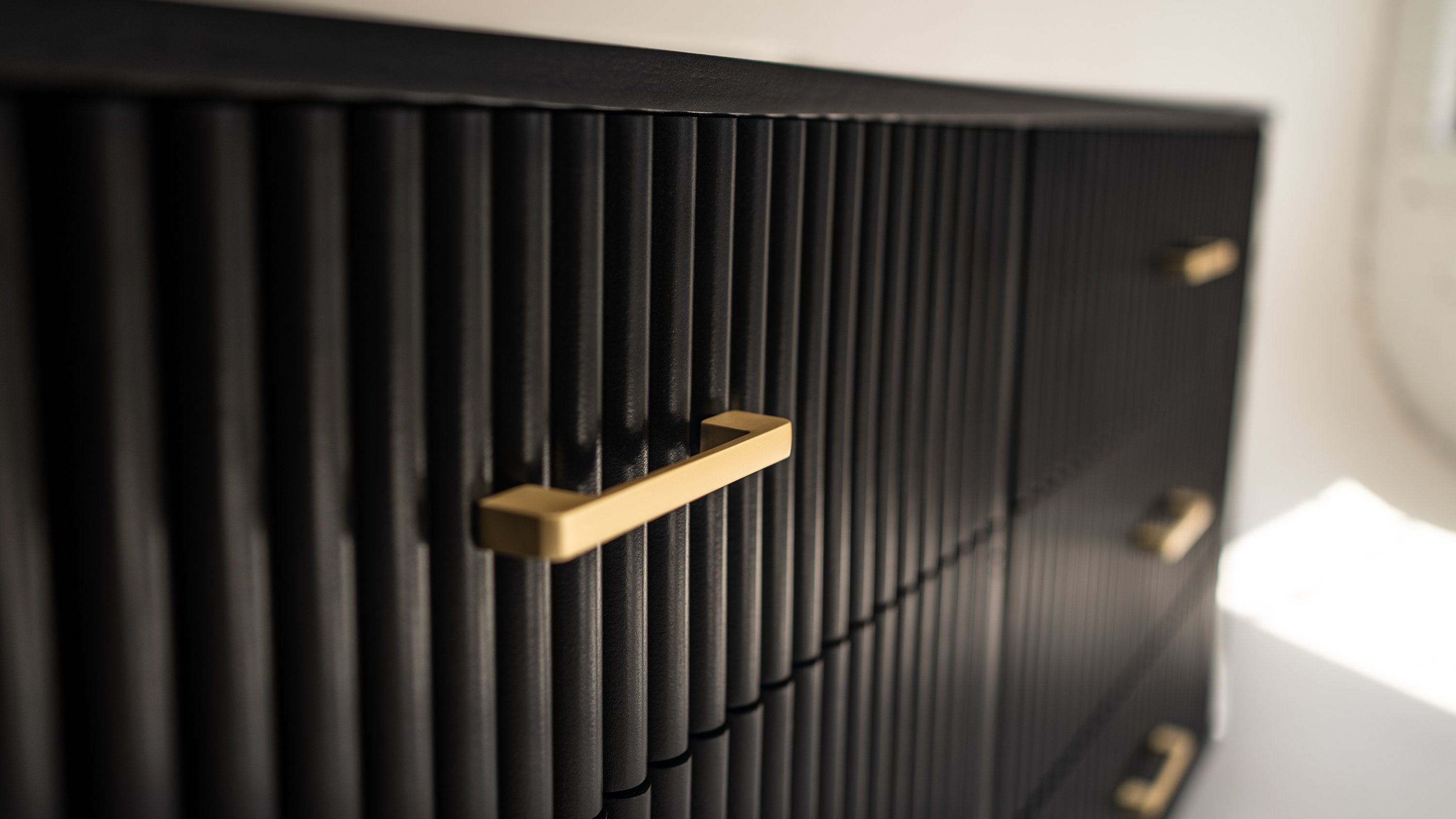 Black Eclectic Modern Fluted Dowel 6 Drawer Dresser - Etsy Black Eclectic Modern Fluted Dowel 6 Drawer Dresser - Etsy