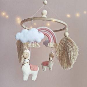 Llama baby mobile, Alpaca baby mobile, Macrame nursery mobile, Llama theme nursery, Baby shower gift
