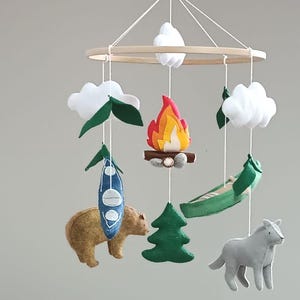 National park baby mobile, Wilderness crib mobile, Woodland theme nursery decor, Campaign mobile baby, Baby shower gift, New baby gift