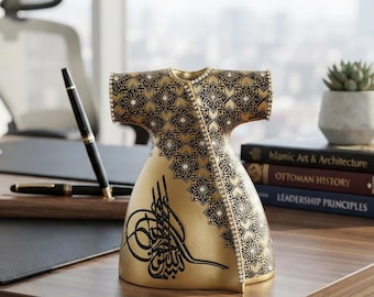 Islamic Table Decor Kaftan Figurine, Tuğra Calligraphy Desk Ornament, Muslim Ramadan Eid Decor, Swarovski Crystal Coated Sculpture