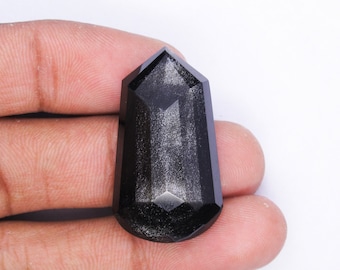 Vivianite Naturelle – Cabochon Vert Ovale Poli – 16 Carats – Qualité Supérieure – ME-2529