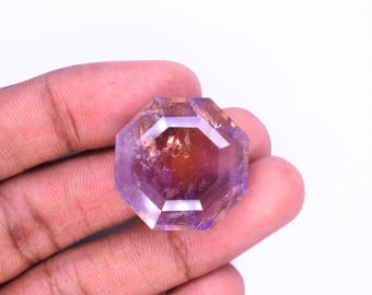 Pietra preziosa naturale di ametrina, pietra preziosa a forma di ottagono, pietra preziosa a taglio sfaccettato, pietra preziosa fatta a mano per la creazione di gioielli.