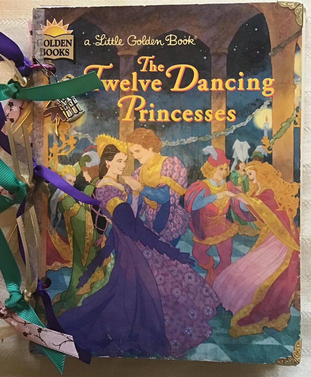 Journal Twelve Dancing Princesses