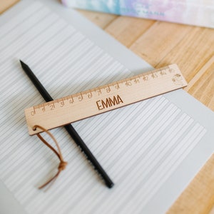 Personalized ruler: Celebrate the first day of school with a unique companion for your schoolchild - gift idea for the start of school