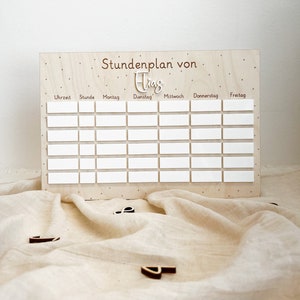 Personalized timetable made of wood and acrylic for the perfect start of school for your school child - gift idea for school enrollment - school child