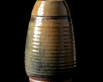 Handmade Cremation Urn for Ashes – Large Size