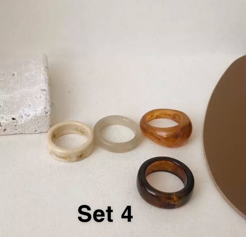 4Pcs SetLot of Y2K rings Transparent Resin Acrylic Rhinestone Colourful Geometric Square Round Rings Set for Women Jewellery Birthday gifts