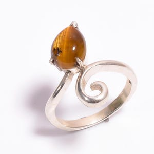 Tiger Eye Gemstone Ring: 925 Sterling Silver Jewelry