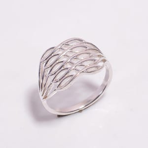 Handmade Sterling Silver Ring: 925 Fine Jewelry