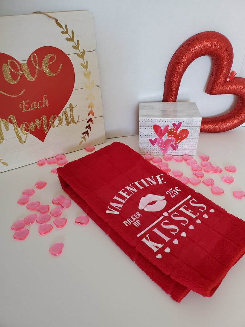 Red Valentine/'s day Kitchen towel