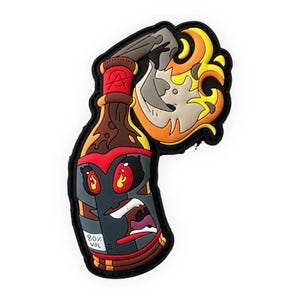 Puede incluir: Un parche de estilo caricatura que presenta una botella con una mecha encendida y llamas. La botella es marrón, roja y gris, con un diseño de rostro angustiado y el texto "80% VOL". Las llamas son amarillas, naranjas y blancas, con un borde negro.