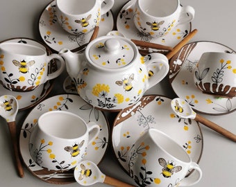 Tea-set hand painting bumblebees (teapot, mugs, saucers,spoons)  by Osokaart ceramics. Nice gift for mother, nice friend, sister