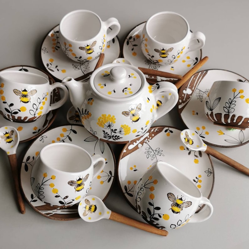 Tea-set hand painting bumblebees teapot, mugs, saucers,spoons by Osokaart ceramics. Nice gift for mother, nice friend, sister image 1