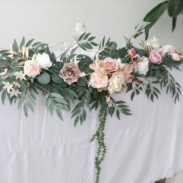 Guirlande d'eucalyptus avec roses roses, guirlande d'eucalyptus de mariage, guirlande de mariage pour table, guirlande de fleurs artificielles, guirlande de verdure de mariage