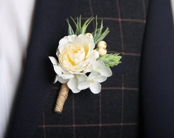 Groom boutonniere, Boutonniere for groomsmen, Wedding boutonniere for men, Boutonniere white rose, Mini boutonniere,Wedding flower for guest